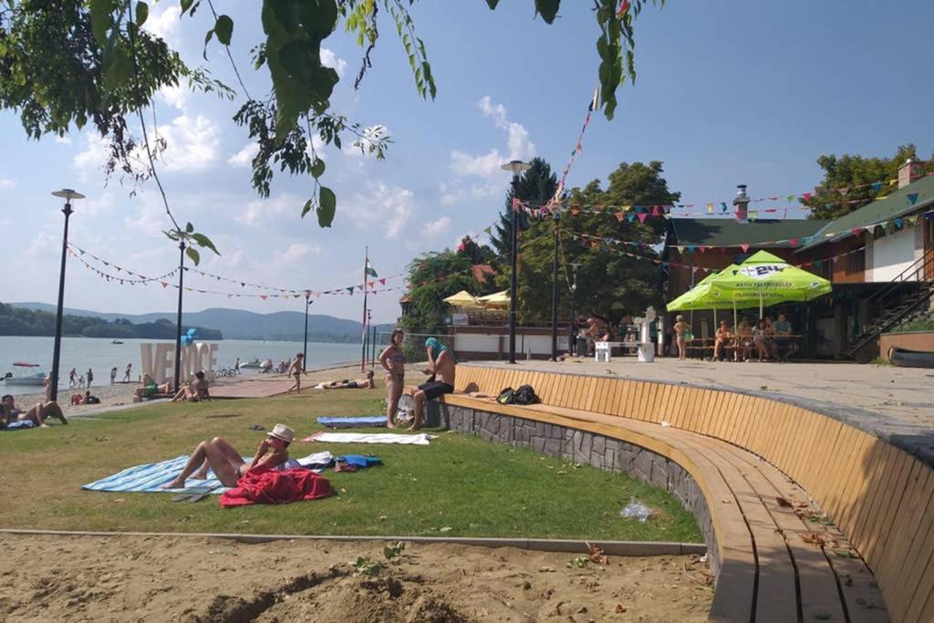 Toelgyerdo Apartman Kismaros Zewnętrze zdjęcie
