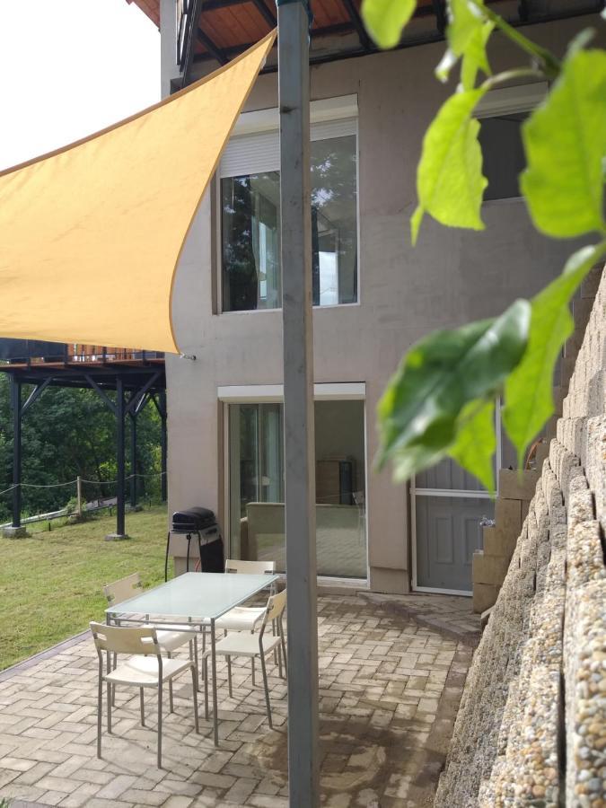 Toelgyerdo Apartman Kismaros Zewnętrze zdjęcie
