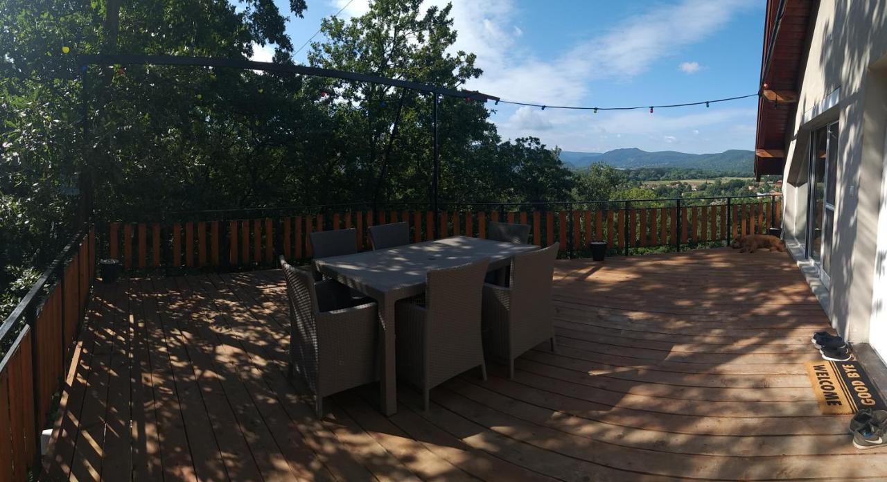 Toelgyerdo Apartman Kismaros Zewnętrze zdjęcie